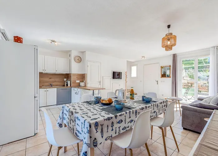 Hébergement de vacances Lou Cepoun By Interhome Cogolin